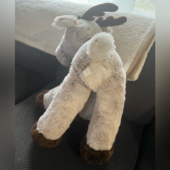Two Encore Giant Plush Reindeer ๐ฆ Christmas ๐ Holiday - Picture 6 of 11
